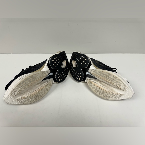 Nike AlphaFly V2: Size 12M (US) - Picture 4 of 9